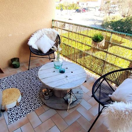 Apartamento Un Nid D'Amour Ruoms Exterior foto