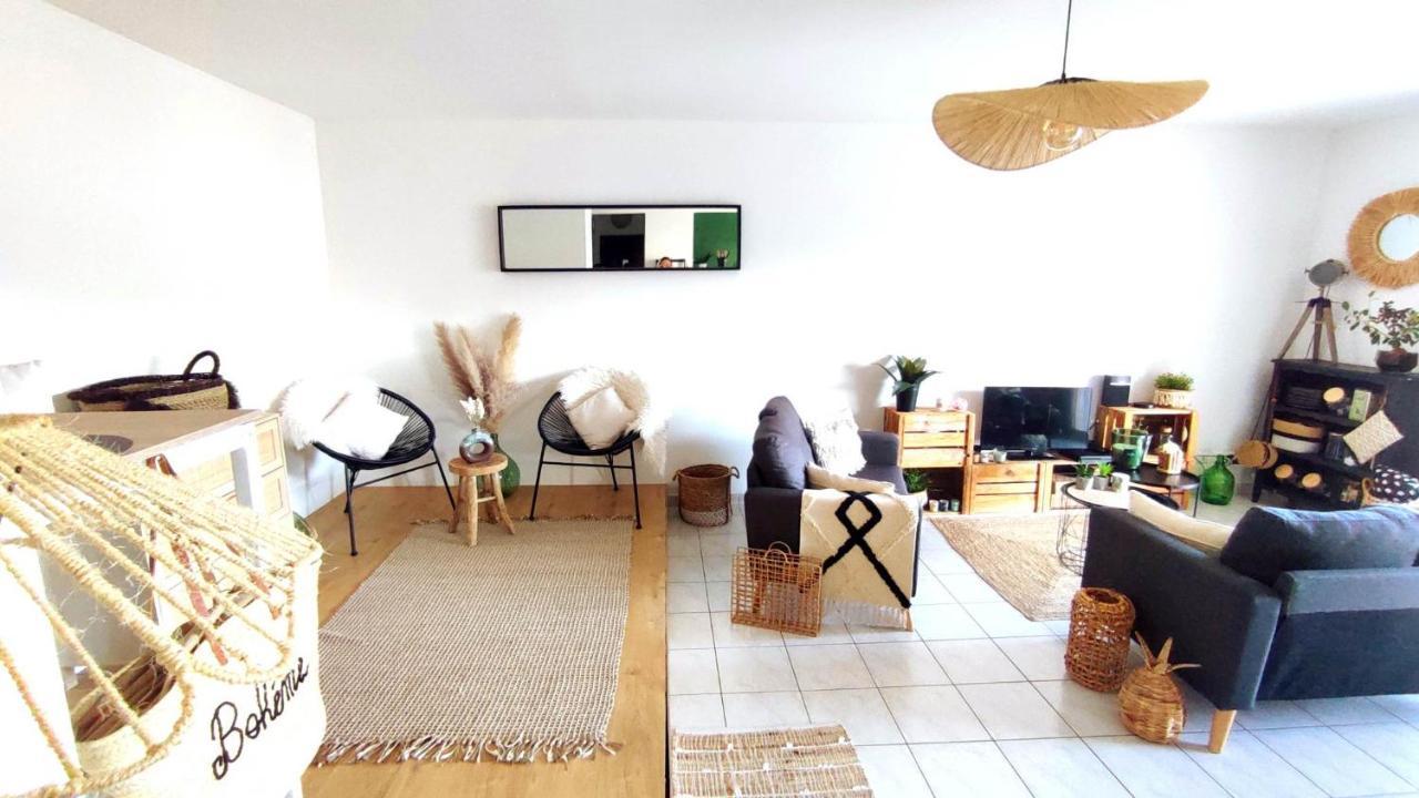 Apartamento Un Nid D'Amour Ruoms Exterior foto