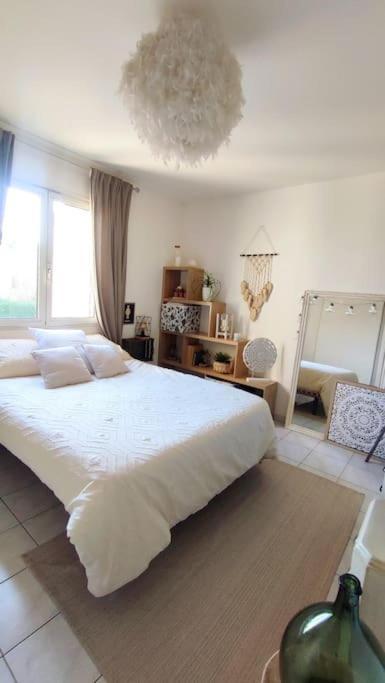 Apartamento Un Nid D'Amour Ruoms Exterior foto